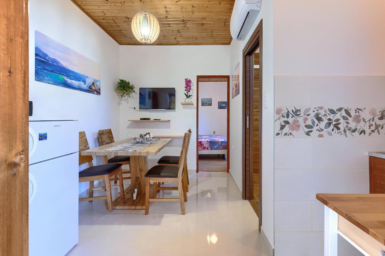Stylish Flats With Two Bedrooms In Premantura Exterior photo